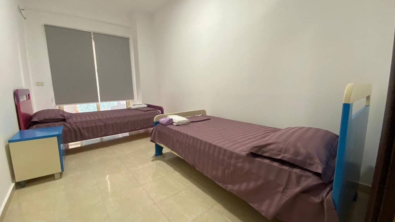 Anna'S Apartament Lushnjë Eksteriør bilde